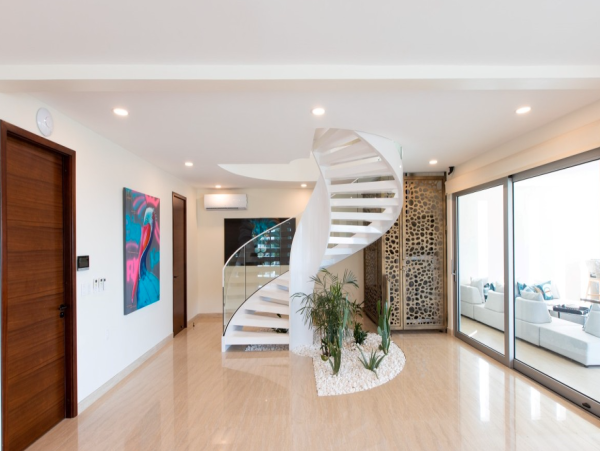 Luxury Oceanfront Villa in Indigo Bay, St. Maarten - Your Dream Getaway
